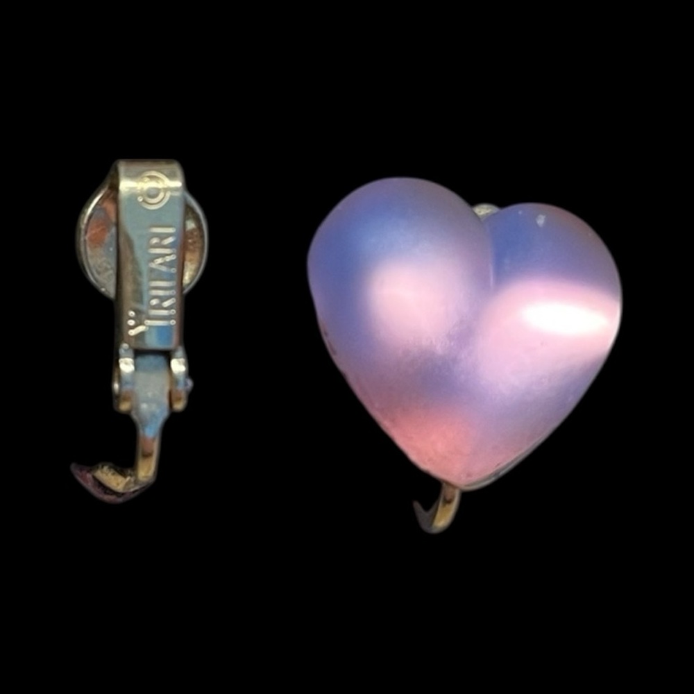 Vintage Signed Frosted Pink Trifari Heart Clip-on Earrings